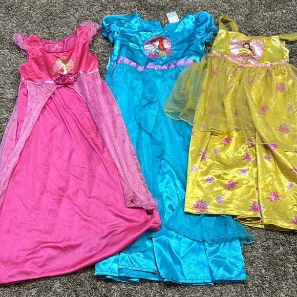 Lot of three Disney Princess nightgowns - Picture 1 of 7